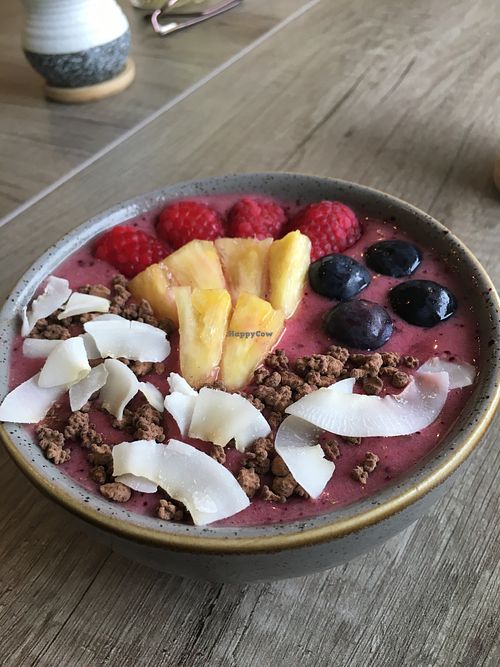 Smoothie bowl at Goodness in Henfield