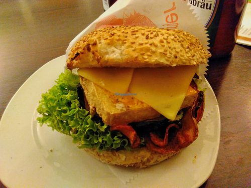 Fried tofu burger at vego Foodworld in Berlin