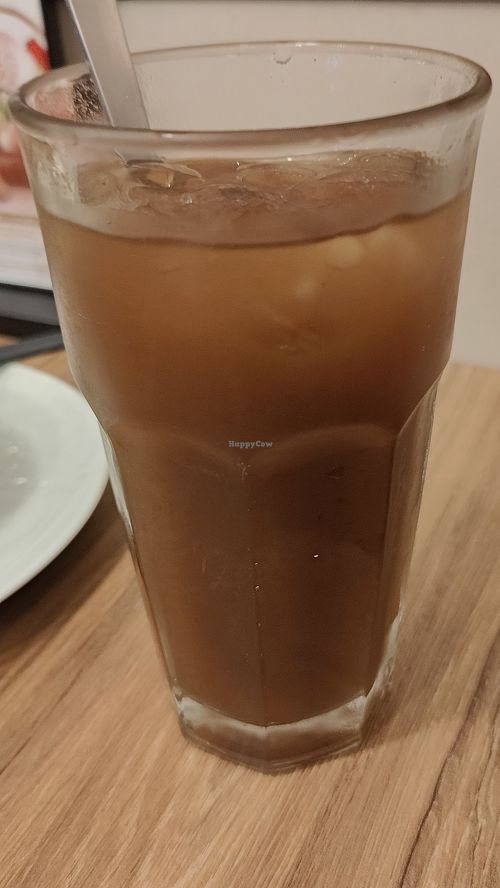 Iced Sour plum at Crystal Jade LaMian XiaoLongBao 翡翠拉面小笼包 - Bugis Junction in Central Singapore
