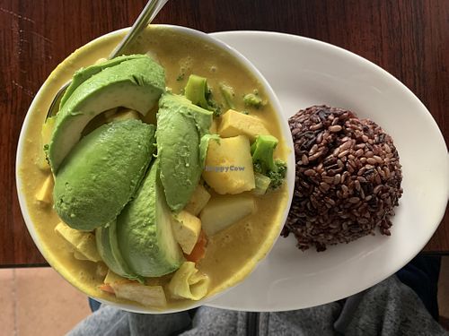 Vegan avocado curry  at Drunken Noodle in Sacramento