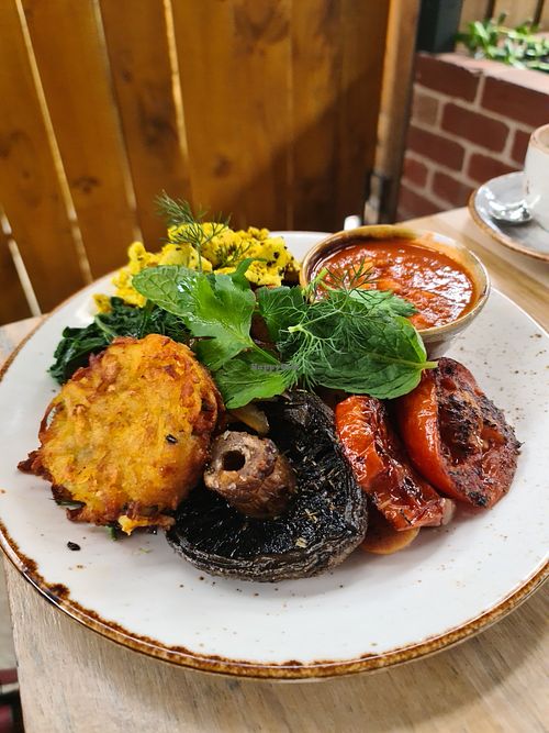 Big breakfast at Mamma Says in Fairfield