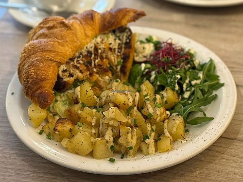 Scandinavian brunch at Lucifer Lives in Brussels