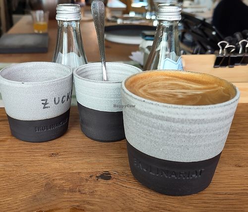 Flat white (oat milk) at Das Kulinariat in Munich