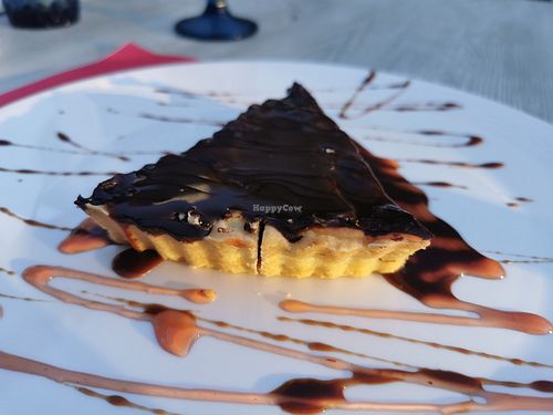 Chocolate tart at Jasmine Restaurant in Planos