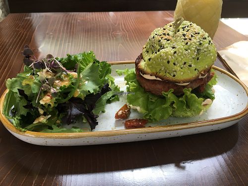 Vegan burger (Beyond meat) at Mil Sabores in Lisbon