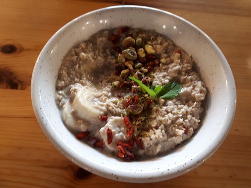 Vegan porridge  12 Zloty at Gniazdo in Wroclaw