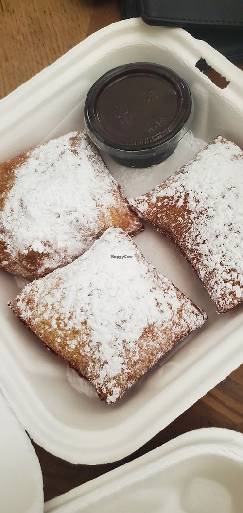 Bignets at Souley Vegan in Los Angeles