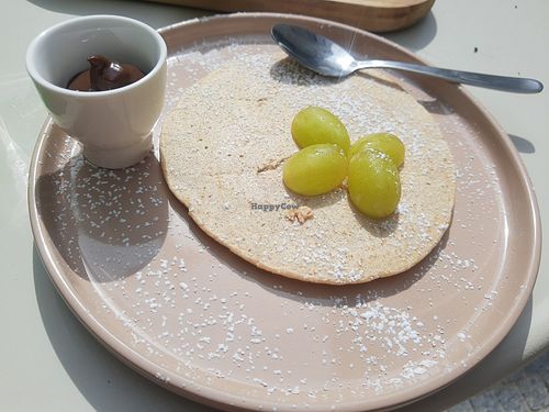 Vegan pancake with dark chocolate 🍫🥞 at Maria Limão in Porto