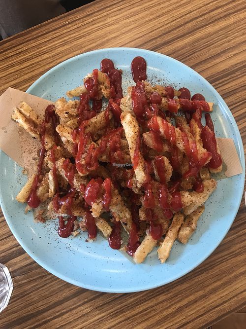 Fried potatoes are so crispy!!!! at Hatena in Tokyo