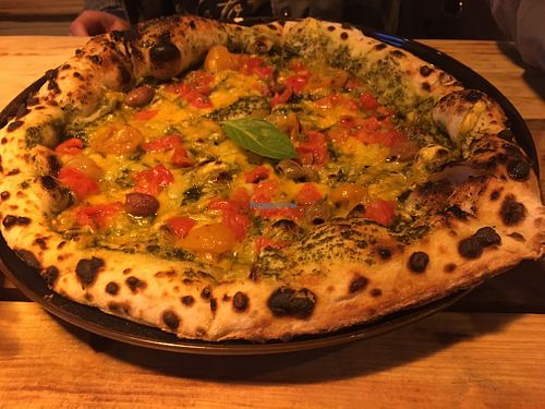 Pesto & Pomodoro
(Basil pesto, smoked veggie mozzarella, yellow tomatoes, cherry tomatoes and olives at Plant Base in Lisbon
