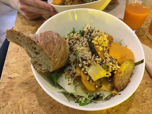 Petite assiette (vegan) at Terre Mere in Liege