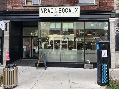 Outside at Vrac & Bocaux - Plateau in Montreal