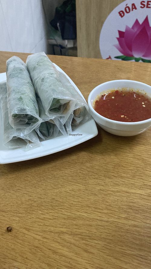Fresh spring rolls with peanut and chilli sauce  at Tue Tin Chay Quan in Ho Chi Minh City