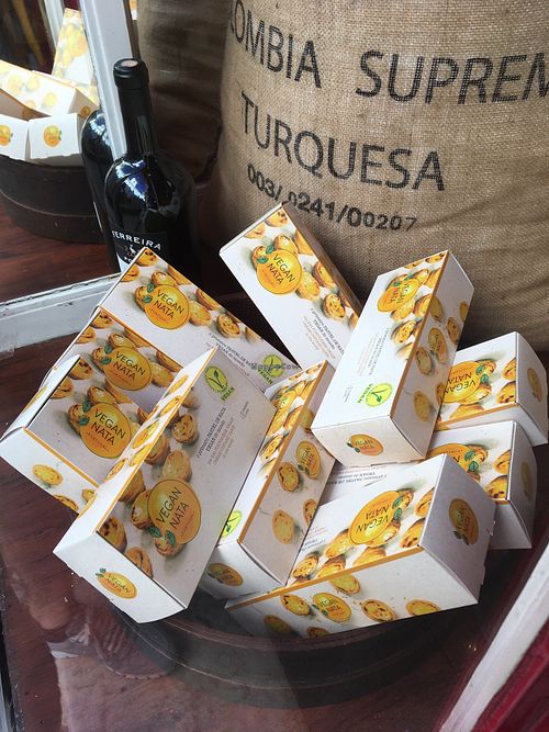 Delivery boxes at Vegan Nata - Chiado in Lisbon