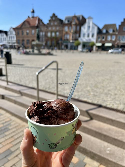 Schoko Orange  at Eiscafe Cortina in Husum