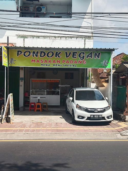 Pondok vegan at jl. Sutomo denpasar city Bali at Pondok Vegan in Denpasar