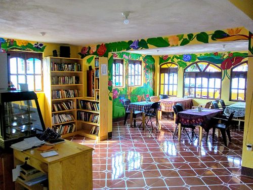 2nd Floor, Nice and Sunny
 at Salud Para Vida in San Pedro La Laguna