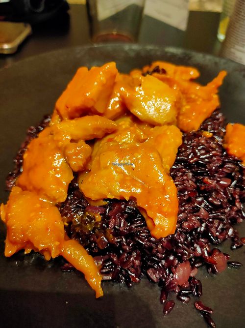 Arroz negro al estilo Thai at Street & Soul in Toledo