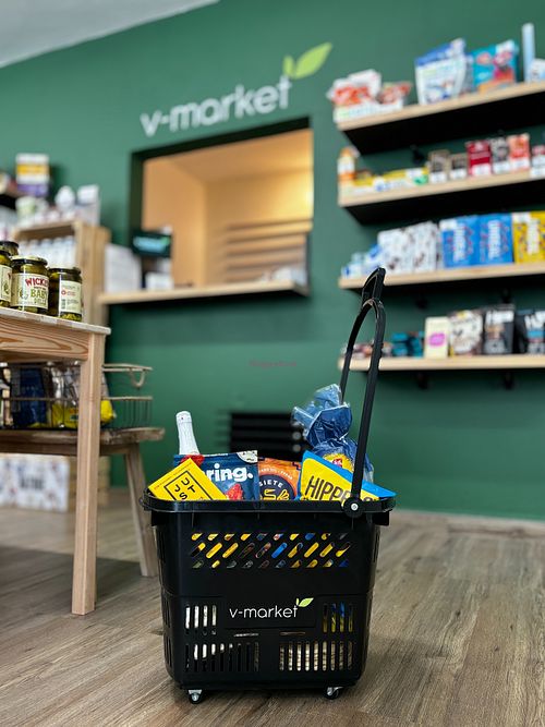  at V-Market - Online in Aguadilla