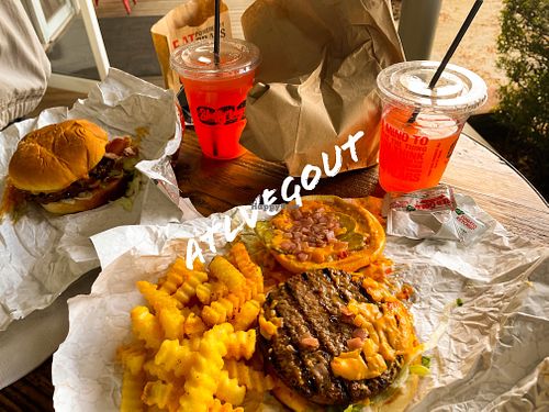 Burgers at Slutty Vegan in Jonesboro