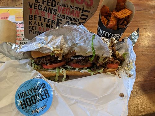 Hollywood Hooker with sweet potato fries at Slutty Vegan in Jonesboro