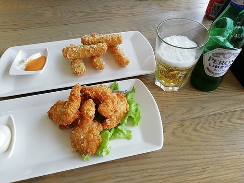 Calamari and cheese sticks and Peroni 0.0. at Loving Hut in Reykjavik