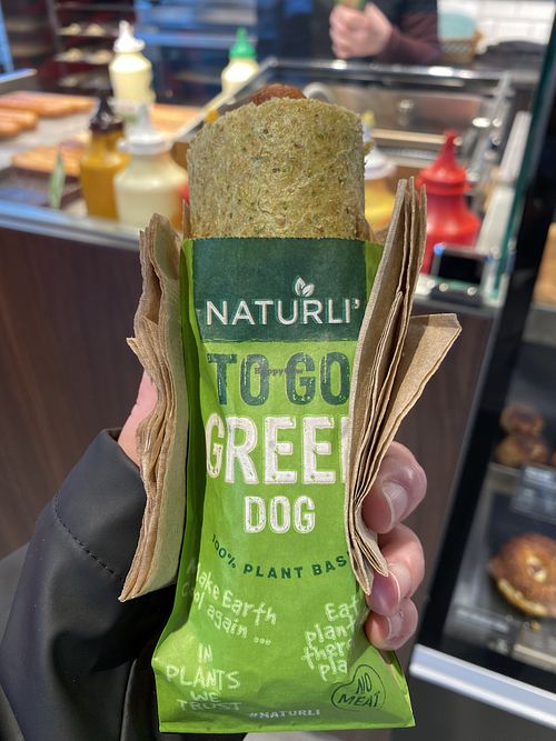 The new vegan hotdog. It’s really good at costs 25kr. at 7-Eleven in Koege