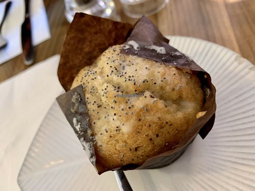 Kanenas - vegan lemon & poppy seeds muffin at Kanenas in West London