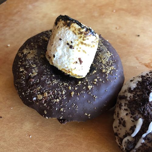 S’mores   at Babes in Sacramento