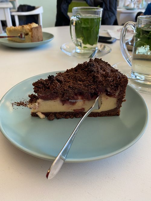 Cherry chocolate cheesecake #Veganuary at Café Flowery in Koblenz
