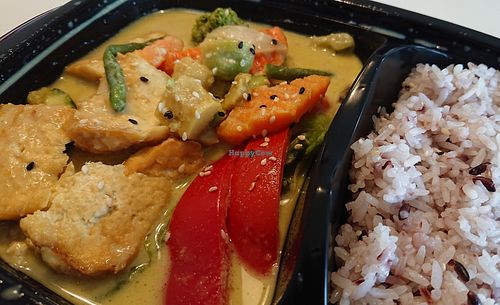 Grenn curry with tofu at To1980 Vegan in Dusseldorf