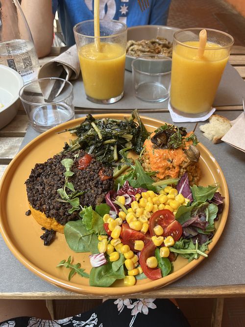   at UNO Caffé Olistico in Bologna