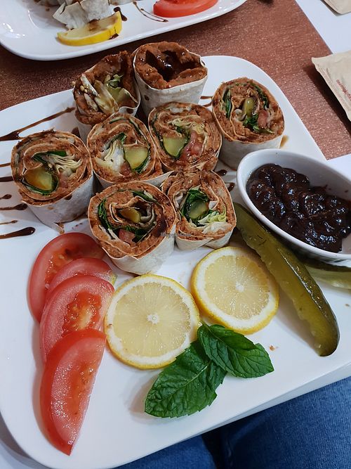 Çiğköfte Sushi at Oses Cig Köfte in Neustadt