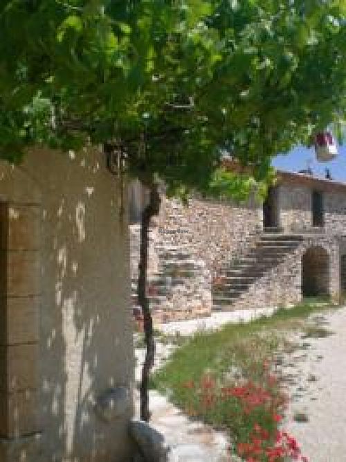 organic vegetarian/vegan B&B in Provence at La Vudele - Organic Provence in Quinson