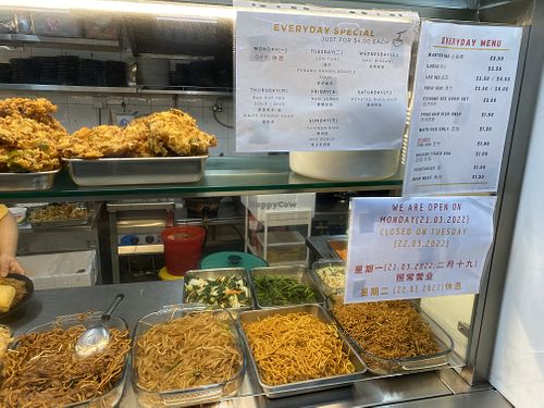   at Ci Su Vegetarian 慈素素食 in Northeast Singapore