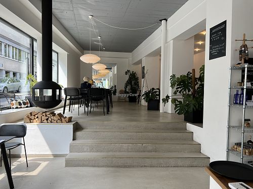 inside  at Frokost Hos Line in Kassel