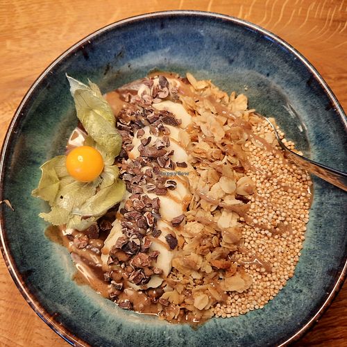 Salted-Caramel-Bowl at Mi Chiamo Cafe in Esslingen