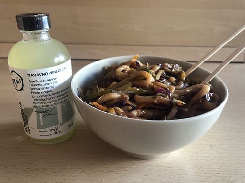 udon noodles take away at Veganbar in Ljubljana