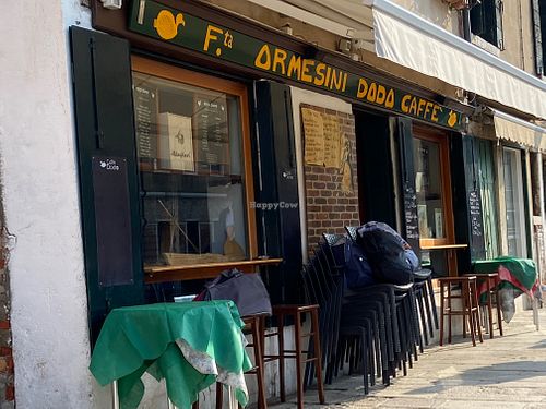 Front view at Dodo Caffe in Venice