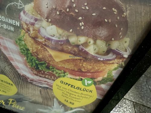 gipfelglück burger  at Peter Pane in Stuttgart