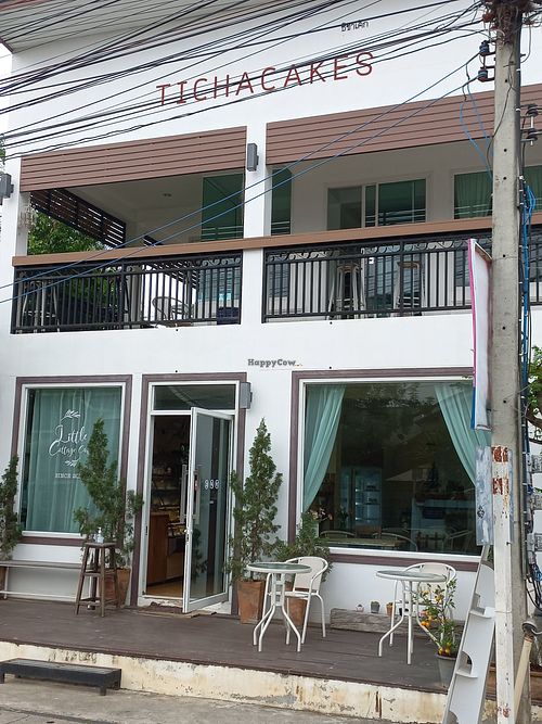 The shop at Little Cottage by Ticha Cakes in Pai