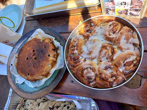 Cinnamon rolls and a fruity cake at G Bakes Vegan in Chiang Mai