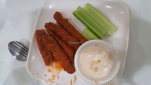 spicy VEGAN wings lots of Texas Pete at Loving Hut in Tampa