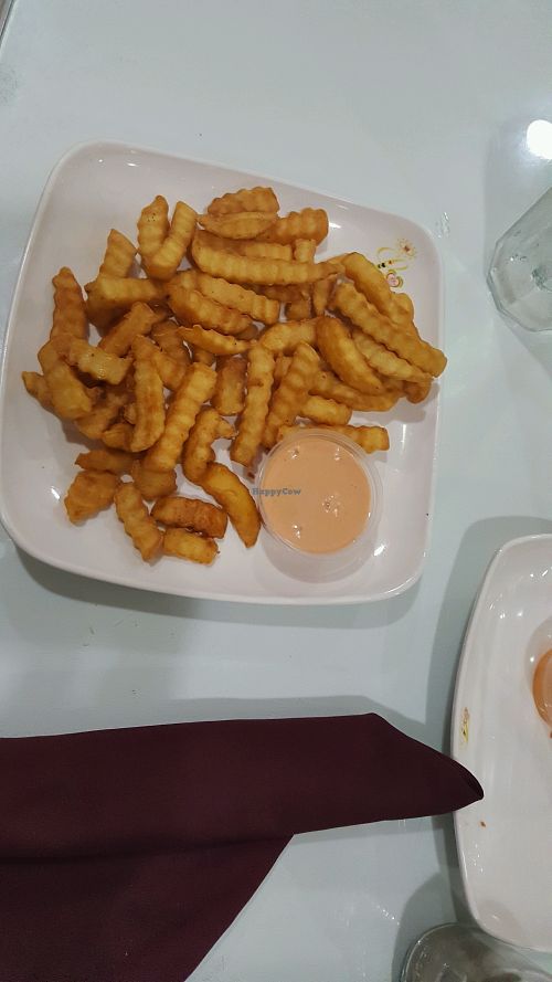 French fries at Loving Hut in Tampa