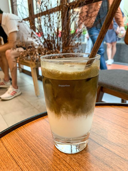 Matcha hojicha latte at Hvala - Chinatown in Central Singapore