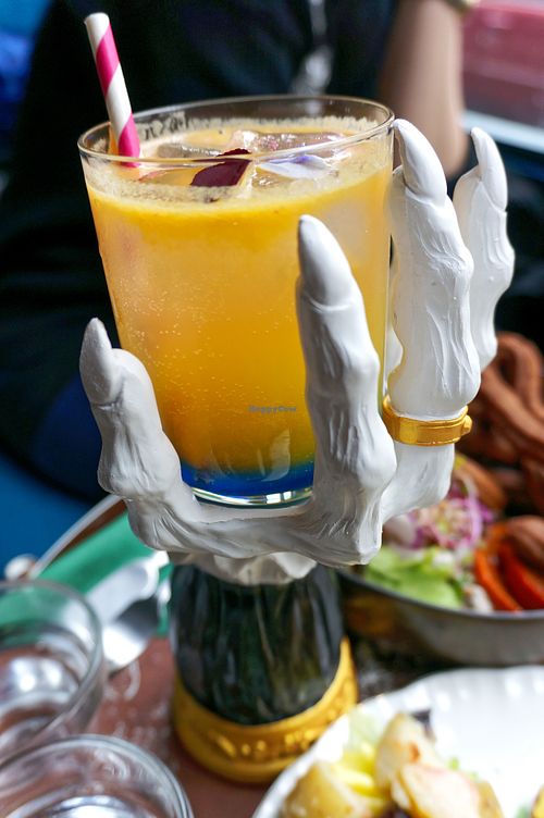 La Befana at Café Contresort in Paris