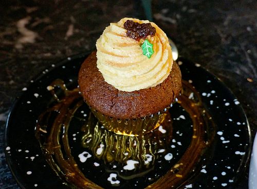 Cupcake Sagittarius at Café Contresort in Paris