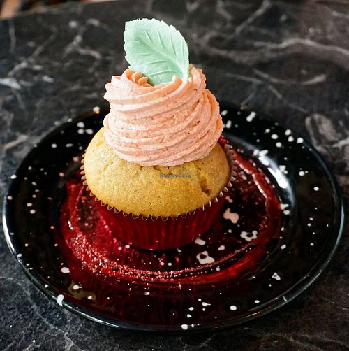 Cupcake Taurus at Café Contresort in Paris