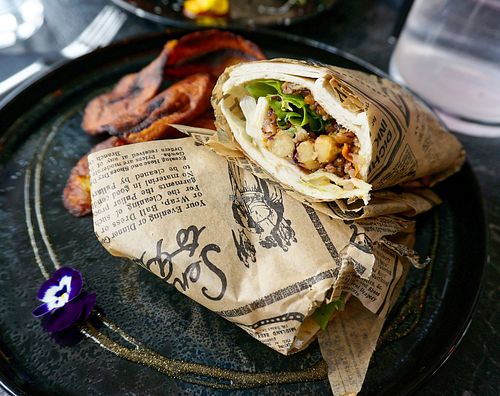  at Café Contresort in Paris