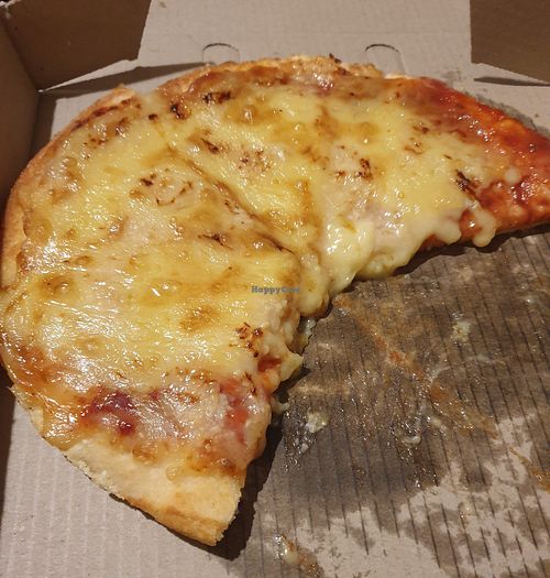 By far the best vegan pizza I have had in all my 8 years of being vegan. The cheese was so good and they were SO generous with it which made me super happy. Definitely go here!!! at Waihi Pizza in Katikati